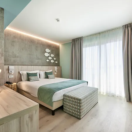 Junior Family Hotel 3*